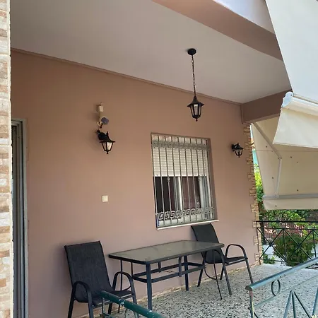 Agioi Theodoroi * Mirsinochori