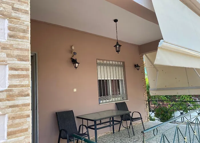 Agioi Theodoroi * Mirsinochori